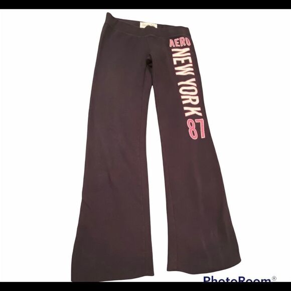 Aeropostale Navy Joggers Straight Leg Size Small Woman’s - Picture 1 of 11